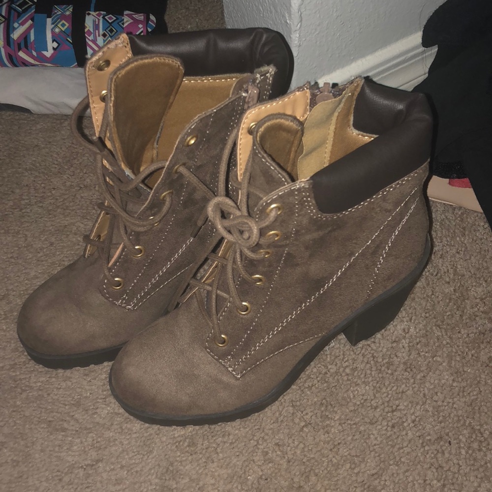 Ankle high boots